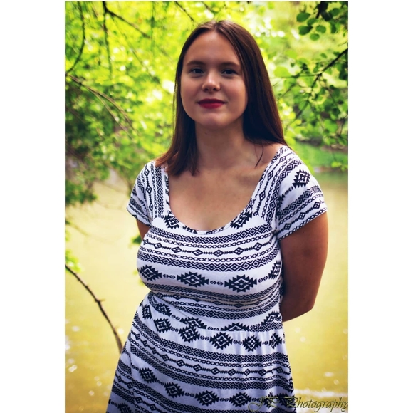 Meet your Posher, Kiley - Picture 1 of 1